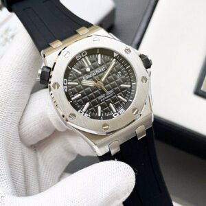 Royal Oak Offshore Diver
